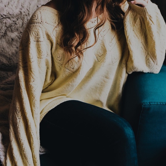 Meet your Posher, Demi - Picture 4 of 8